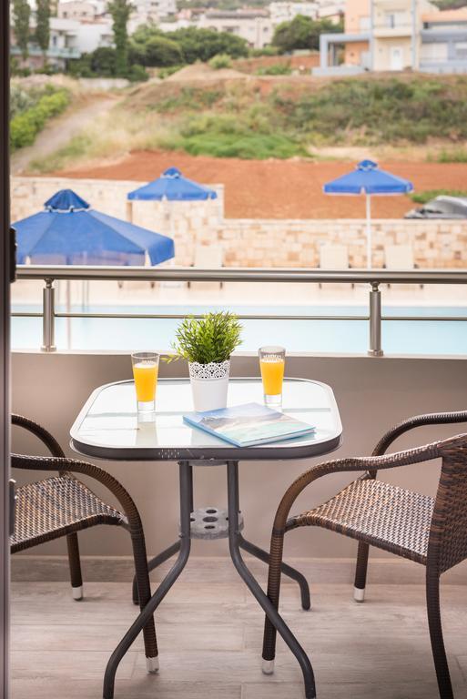 Irini Stalos Apartments Экстерьер фото