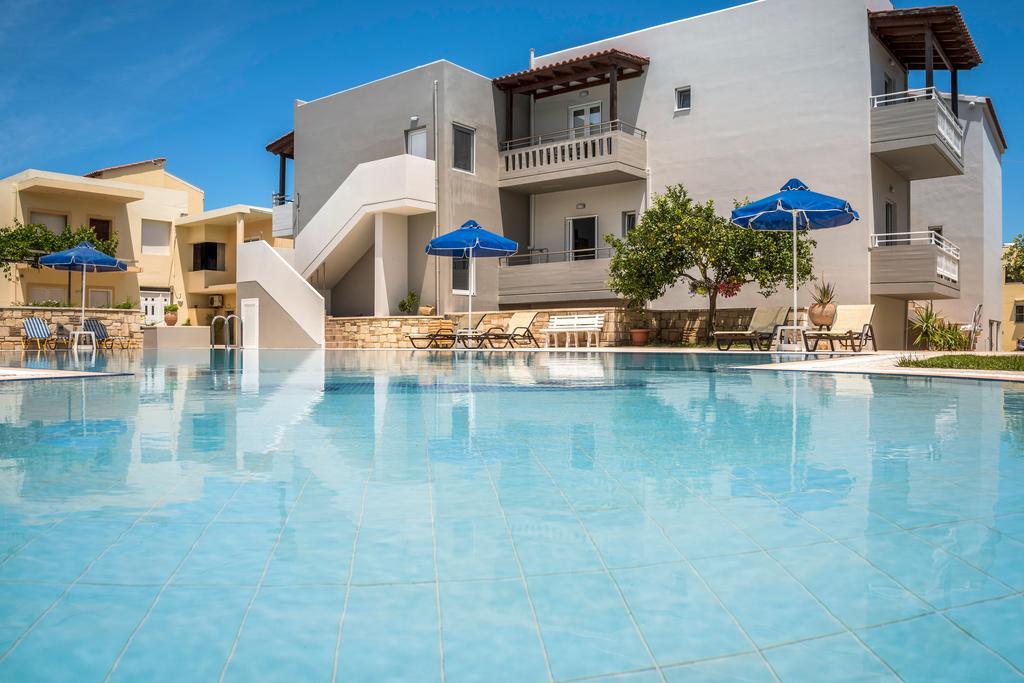 Irini Stalos Apartments Экстерьер фото