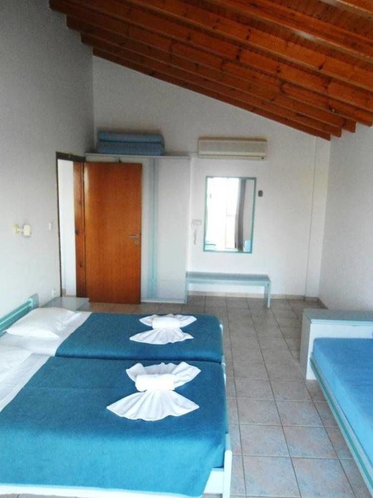 Irini Stalos Apartments Экстерьер фото